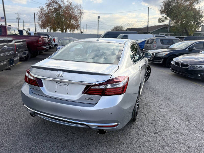 2017 Honda Accord Touring