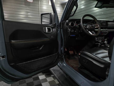 2024 Jeep Wrangler Sahara 4xe