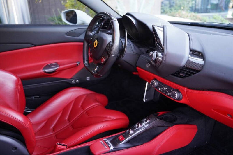 2017 Ferrari 488 GTB