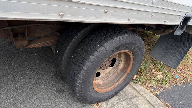 2002 Ford E-Series E-350 SD