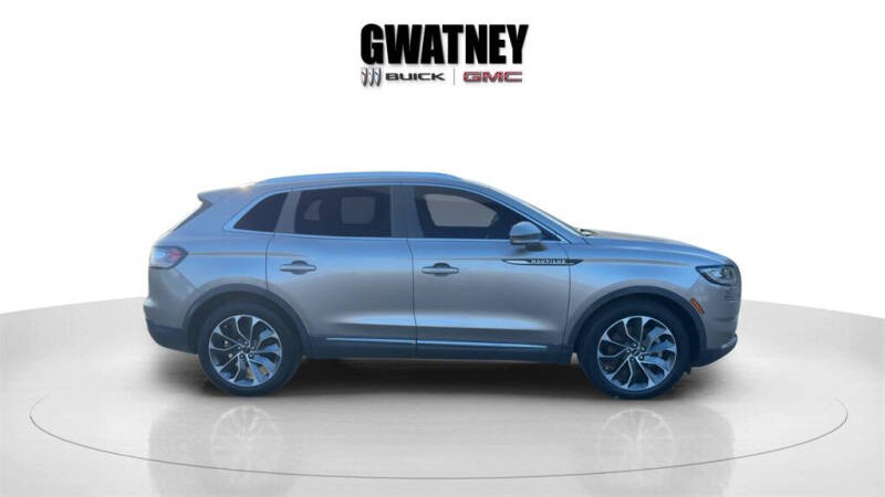 2021 Lincoln Nautilus Reserve