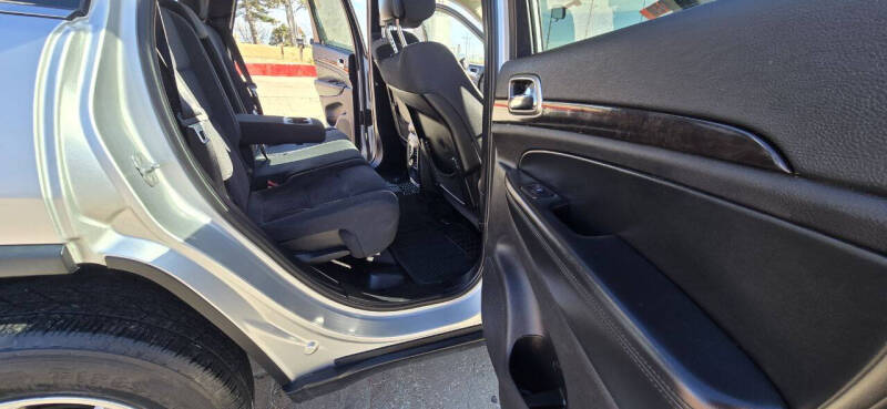 2012 Jeep Grand Cherokee Laredo X