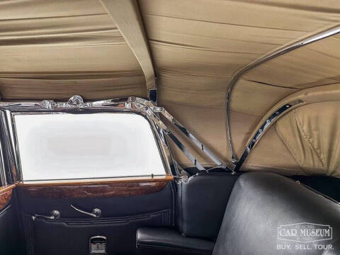 1937 Cadillac Series 85