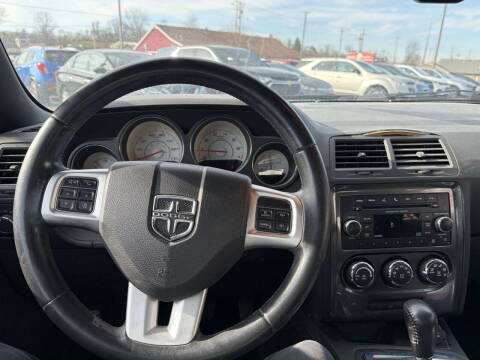 2012 Dodge Challenger SXT