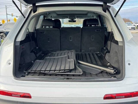 2023 Audi Q7 quattro Premium Plus 55 TFSI