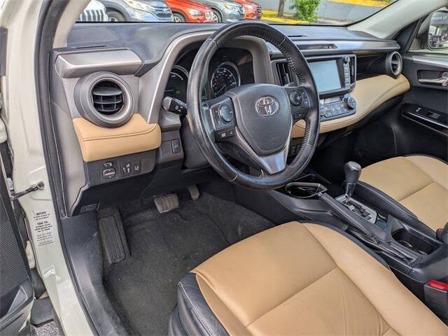 2017 Toyota RAV4 Hybrid Limited