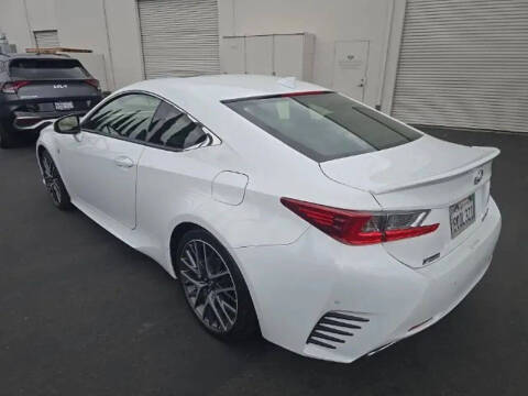 2017 Lexus RC 200t