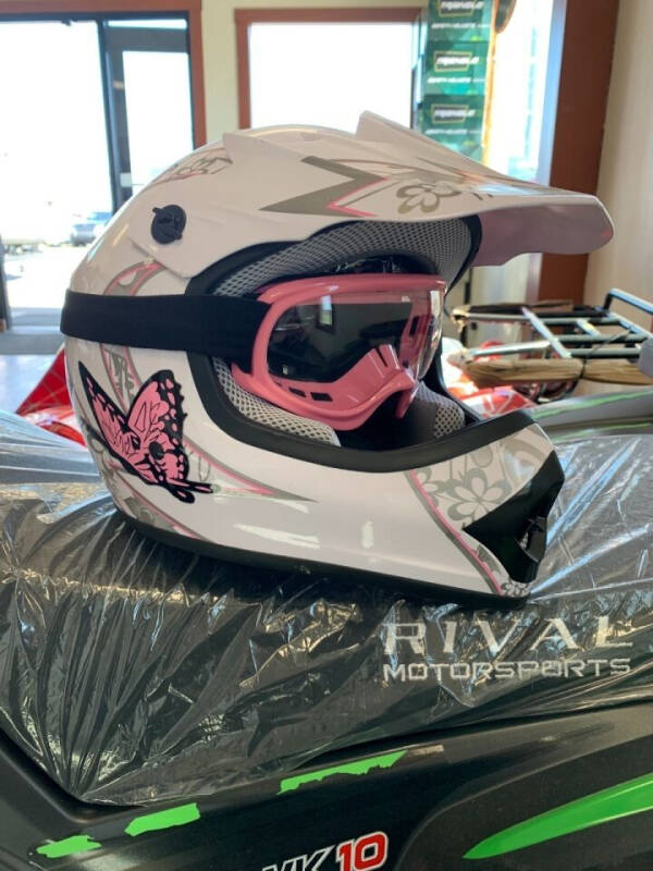 2022 Triangle Helmet White/Pink for sale at SMALL TOWN AUTO SALES in Angola IN