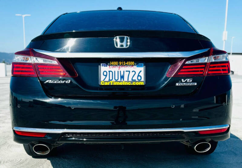 2017 Honda Accord Touring