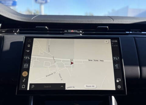 2024 Land Rover Range Rover P400 SE LWB