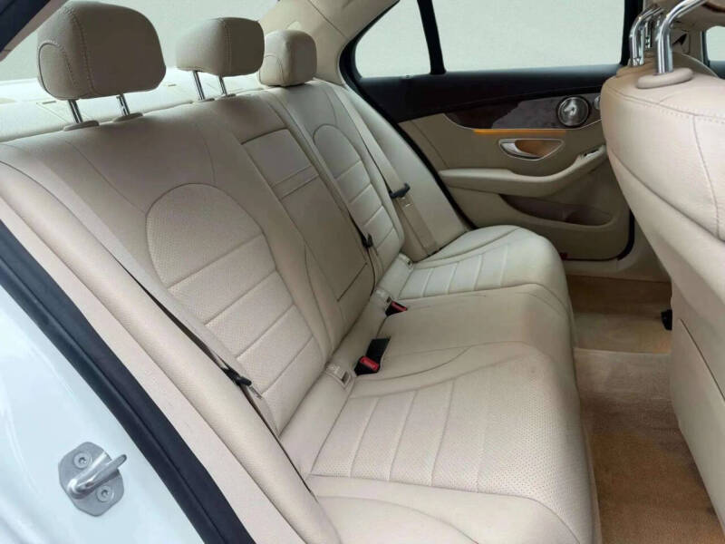 2017 Mercedes-Benz C-Class