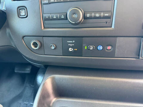 2022 Chevrolet Express 2500