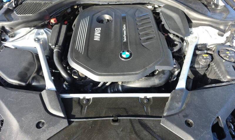 2018 BMW 5 Series 540i