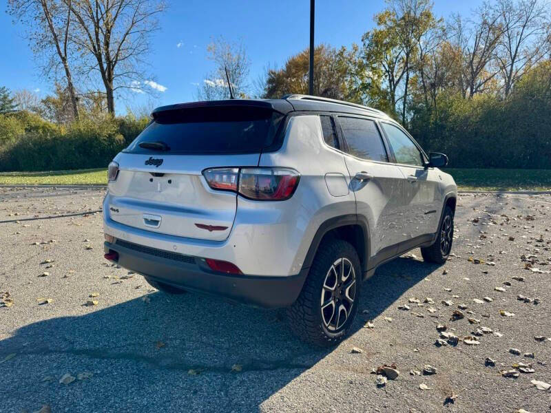 2025 Jeep Compass Trailhawk