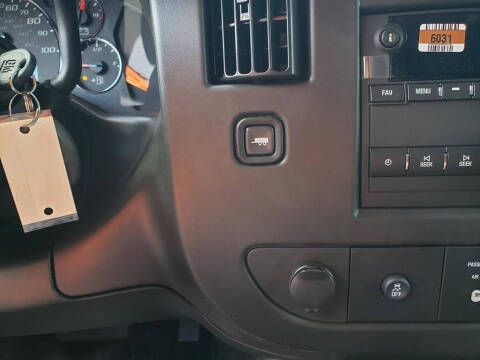 2025 Chevrolet Express 2500