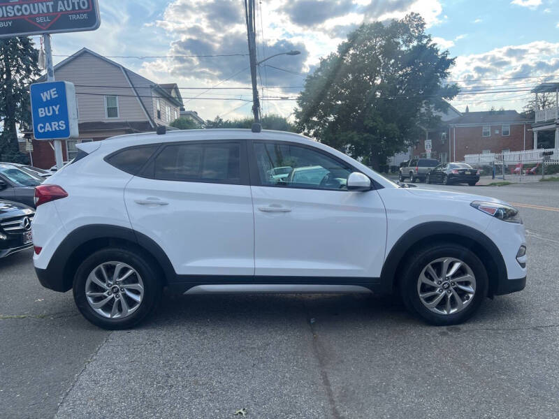 2017 Hyundai Tucson SE photo 9