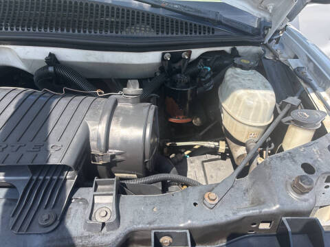 2004 Chevrolet Express 3500 LS