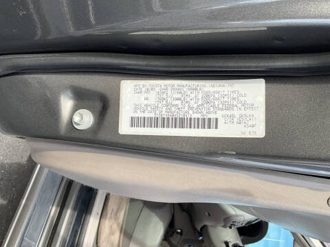 2004 Toyota Sequoia Limited