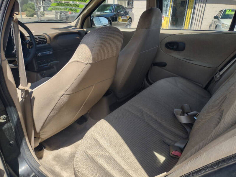 1999 Saturn S-Series SW1