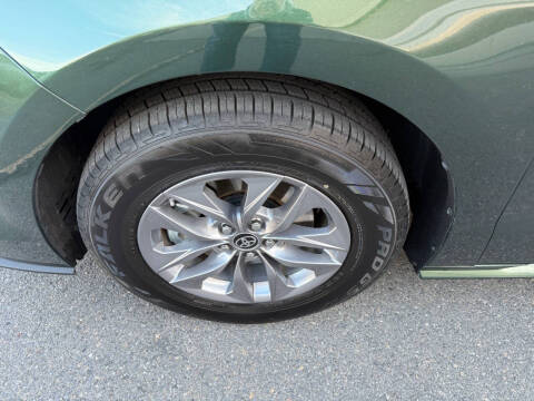 2024 Toyota Sienna LE 8-Passenger