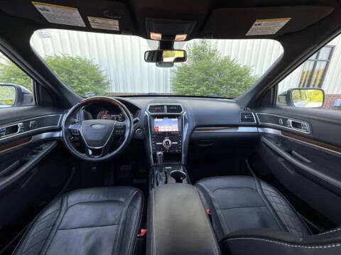 2018 Ford Explorer Platinum