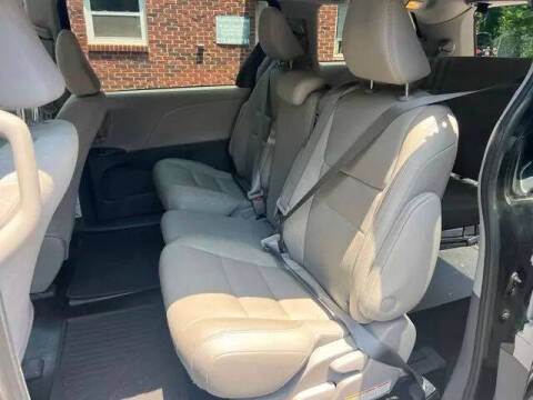 2020 Toyota Sienna L 7-Passenger