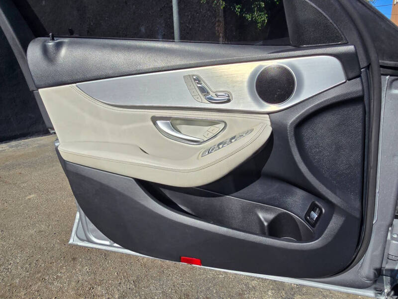 2015 Mercedes-Benz C-Class C 300 4MATIC