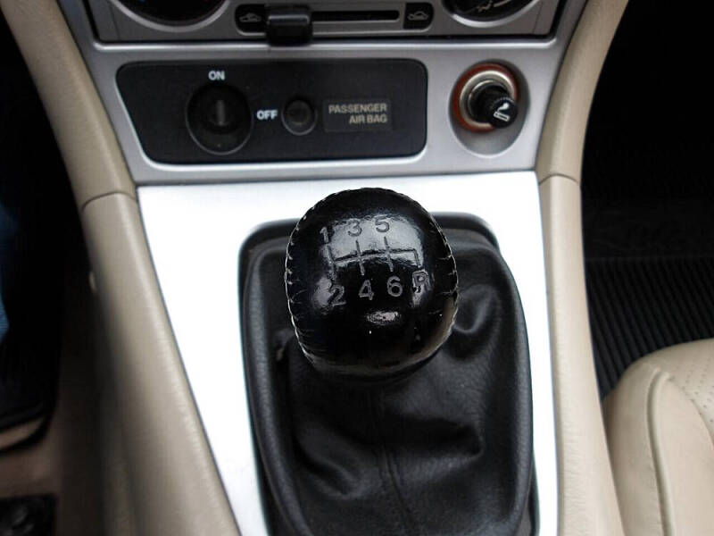 2004 Mazda MX-5 Miata