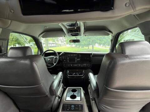 2018 GMC Savana 3500