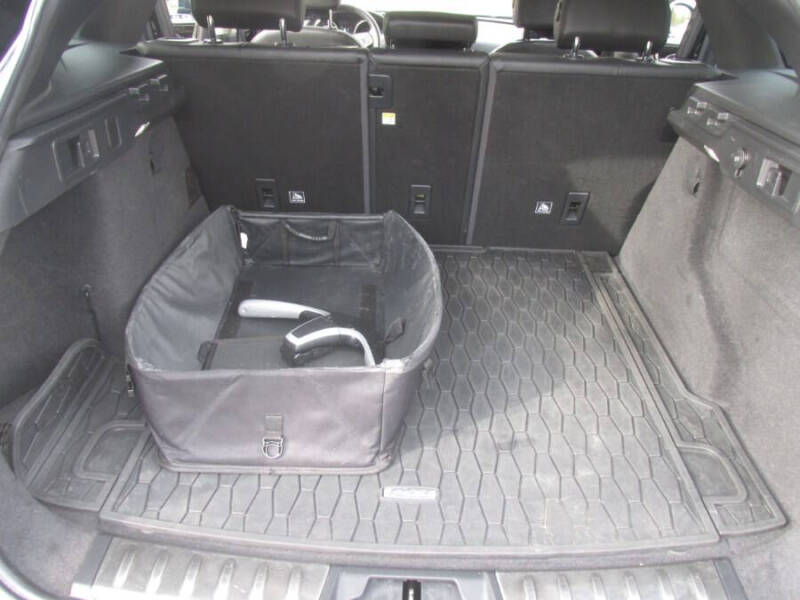 2019 Jaguar F-PACE 25t Premium