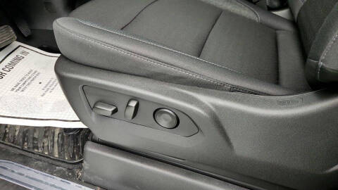 2025 GMC Sierra 1500 Elevation Standard