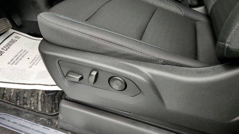 2025 GMC Sierra 1500 Elevation Standard