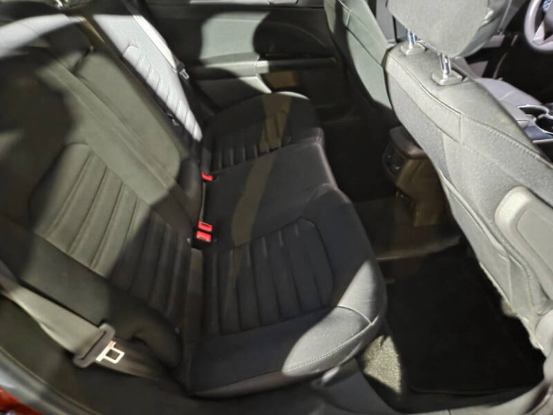 2016 Ford Fusion Hybrid SE