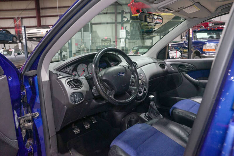 2003 Ford Focus SVT