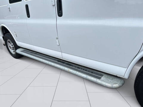 2024 GMC Savana 2500