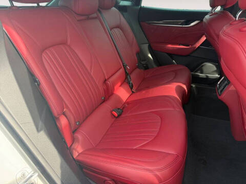 2022 Maserati Levante Modena