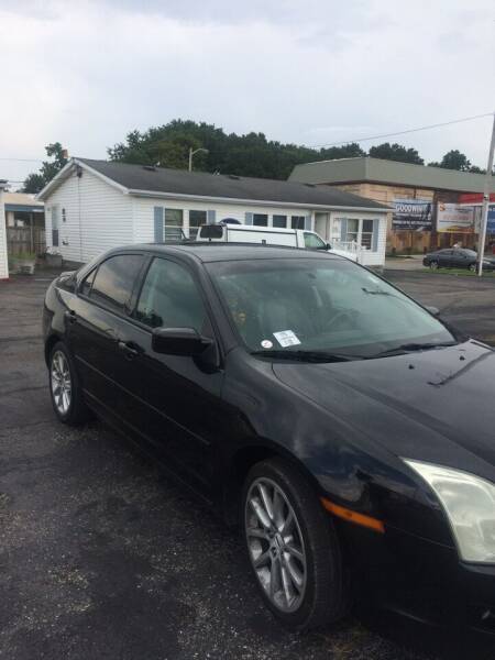 2009 Ford Fusion for sale at Mike Hunter Auto Sales in Terre Haute IN