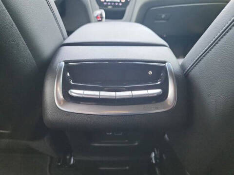 2023 Cadillac XT6 Luxury