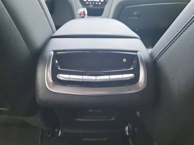 2023 Cadillac XT6 Luxury