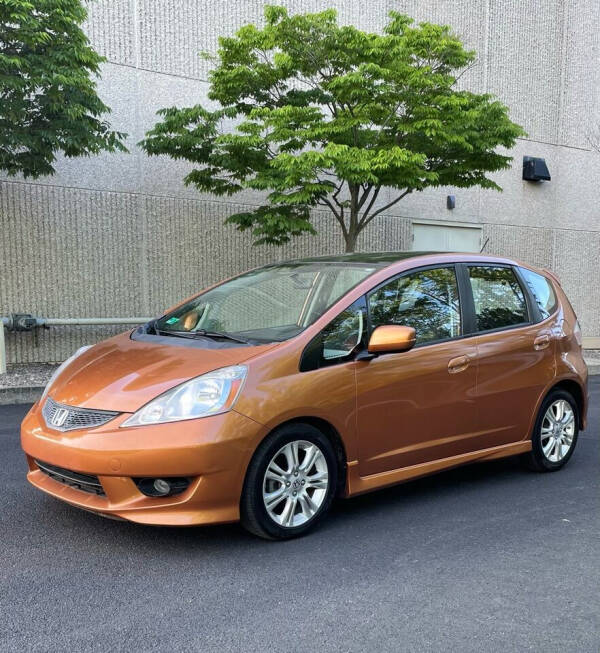 2009 Honda Fit for sale at R Teto Motor Sales Inc. in Pawtucket RI