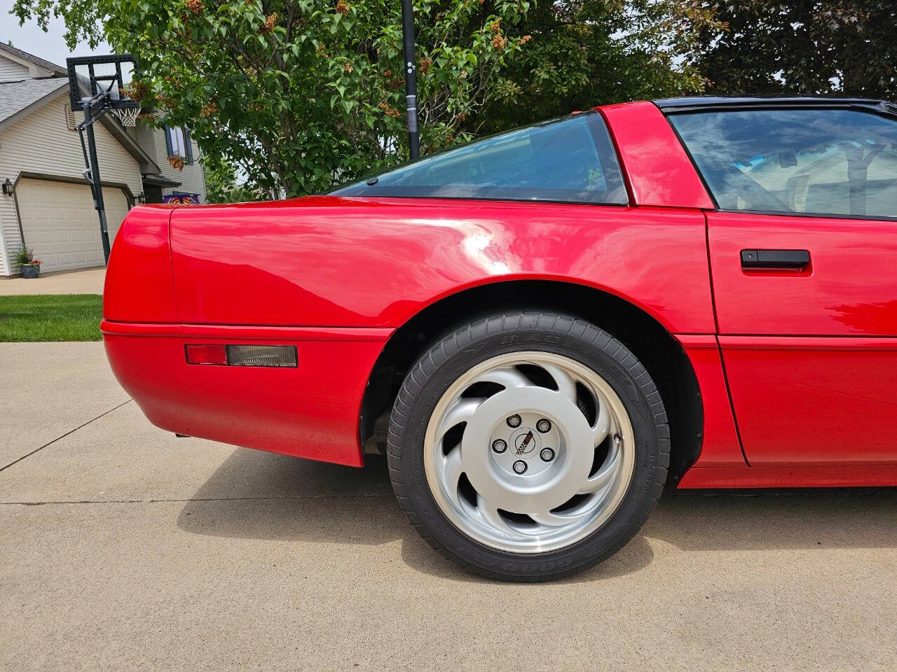 1991 Chevrolet Corvette 32