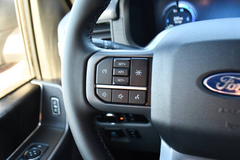 2025 Ford F-150 Lightning XLT