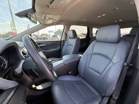2021 Buick Enclave Essence