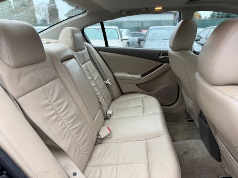 2012 Nissan Altima 3.5 SR