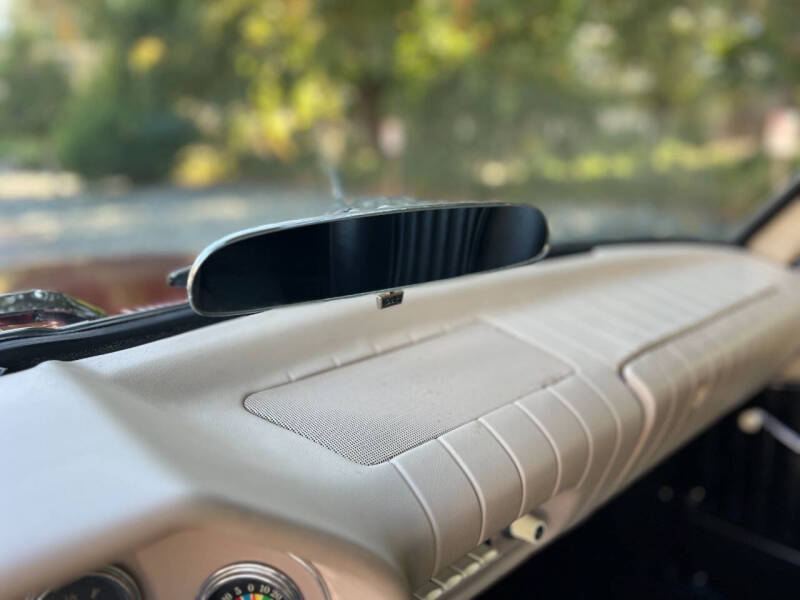 1964 Studebaker Avanti