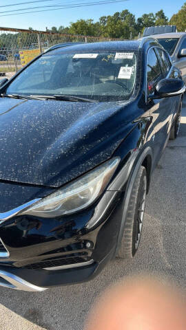 2017 Infiniti QX30 Premium