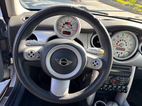 2005 MINI Cooper