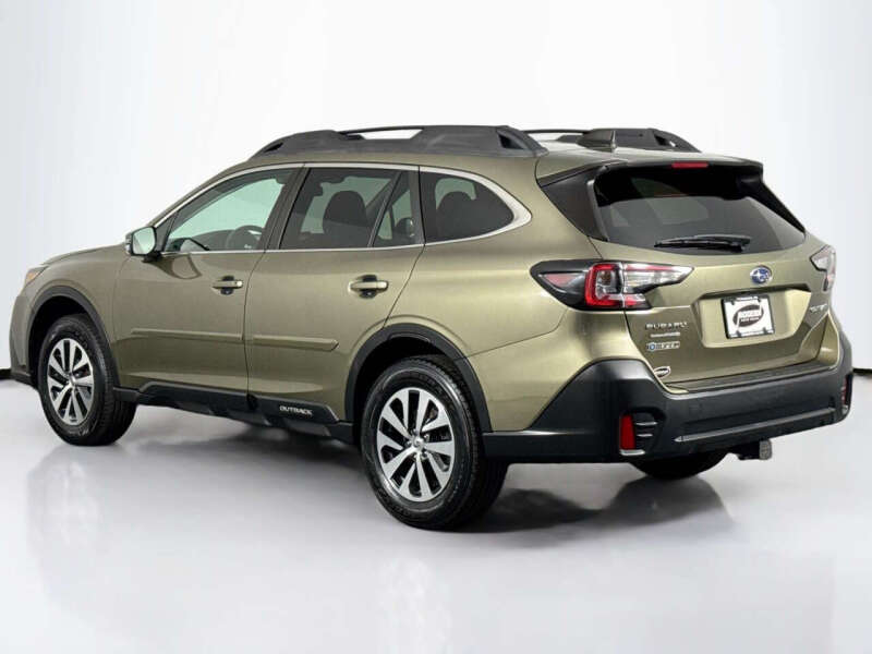 2021 Subaru Outback Premium