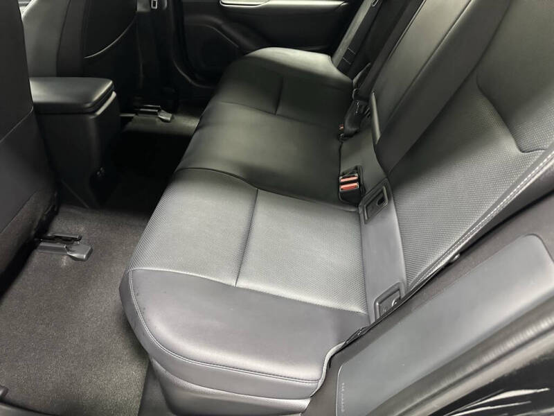 2025 Toyota Prius XLE