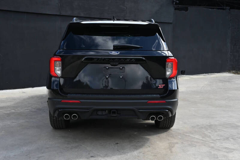 2021 Ford Explorer ST